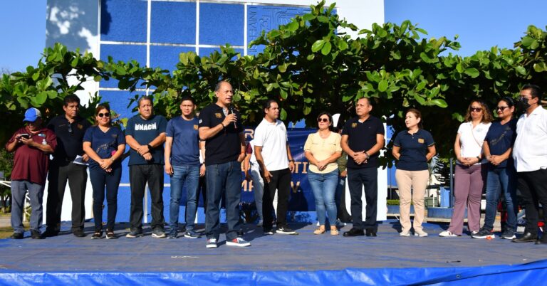 <strong>Participan más de 2 mil estudiantes de la UNACH en Activación Física Masiva</strong>