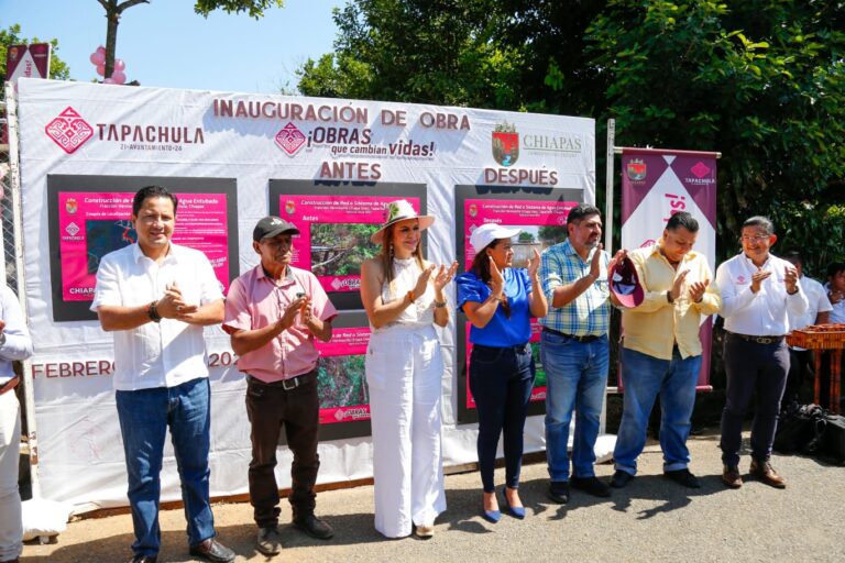 INAUGURA ROSY URBINA RED DEL SISTEMA DE AGUA ENTUBADA EN FRACCIÓN HERMOSILLO