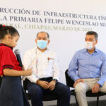 <strong>En Berriozábal, Rutilio Escandón inaugura espacios en la Primaria Felipe Wenceslao Mijangos López</strong>