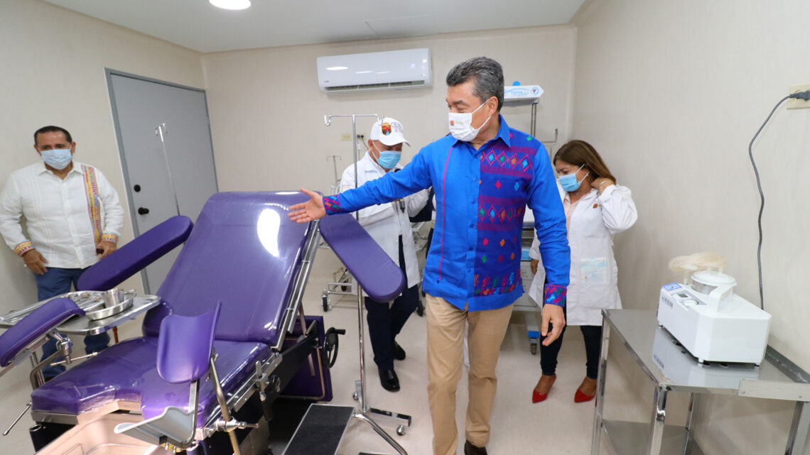 En Juárez, Rutilio Escandón inaugura reconversión del Centro de Salud y Red de Frío del Distrito de Salud V