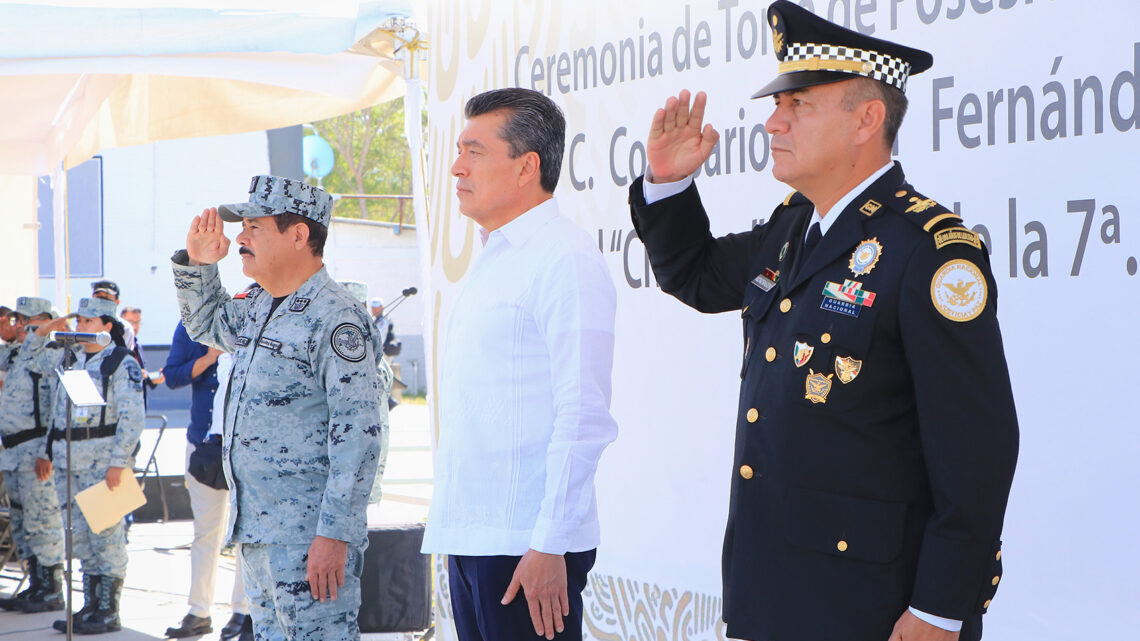 Atestigua Rutilio Escandón toma de protesta del nuevo coordinador estatal de la Guardia Nacional en Chiapas