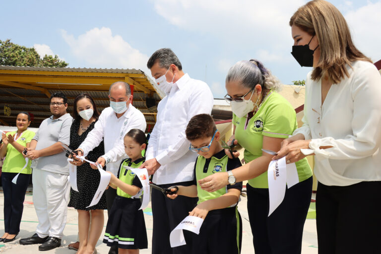 <strong>Inaugura Rutilio Escandón aulas en el Jardín de niñas y niños “Delfina Rincón” de Tuxtla Gutiérrez</strong>