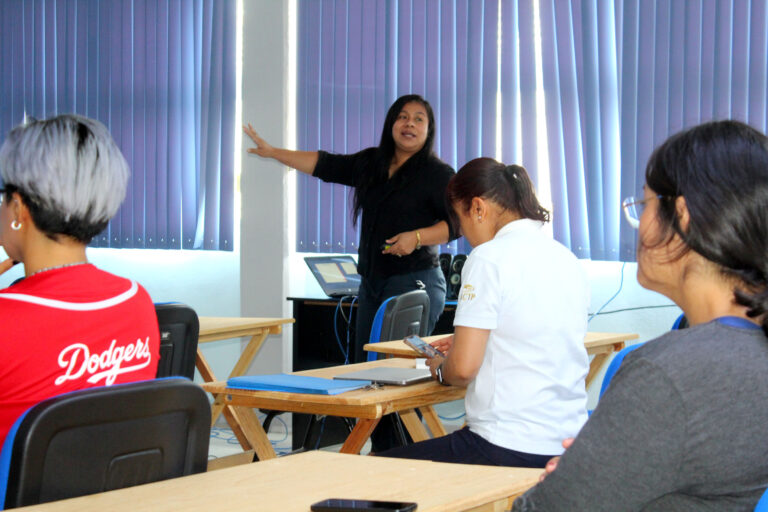 Realizó  el Centro Mesoamericano de Física Teórica de la UNACH la Primera Reunión Mesoamericana de Mujeres en la Ciencia