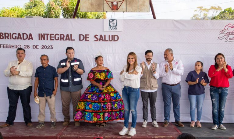 ROSY URBINA ENCABEZA BRIGADA INTEGRAL DE SALUD EN CONGREGACIÓN ZARAGOZA