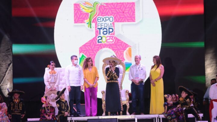 PARTICIPA ROSY URBINA EN LA INAUGURACIÒN DE LA EXPO FERIA Y EXPO GANADERA TAPACHULA 2023