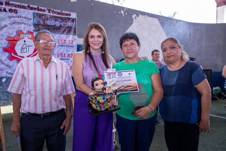 “LA EDUCACIÓN Y LA CULTURA SON PRIORIDAD PARA LOS GOBIERNOS DE LA CUARTA TRANSFORMACIÓN”: ROSY URBINA.