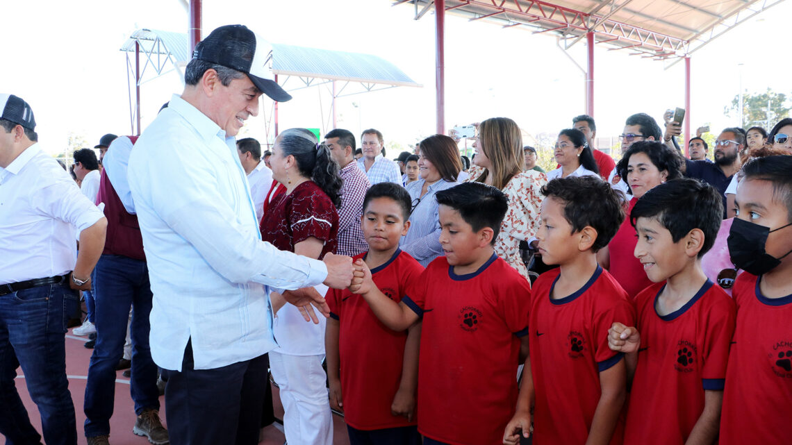 Inaugura Rutilio Escandón construcción de la Unidad Deportiva en Comitán de Domínguez