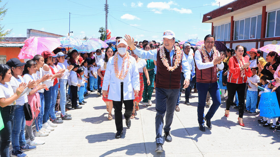 En La Trinitaria, Rutilio Escandón inaugura reconversión del Centro de Salud de Unión Juárez