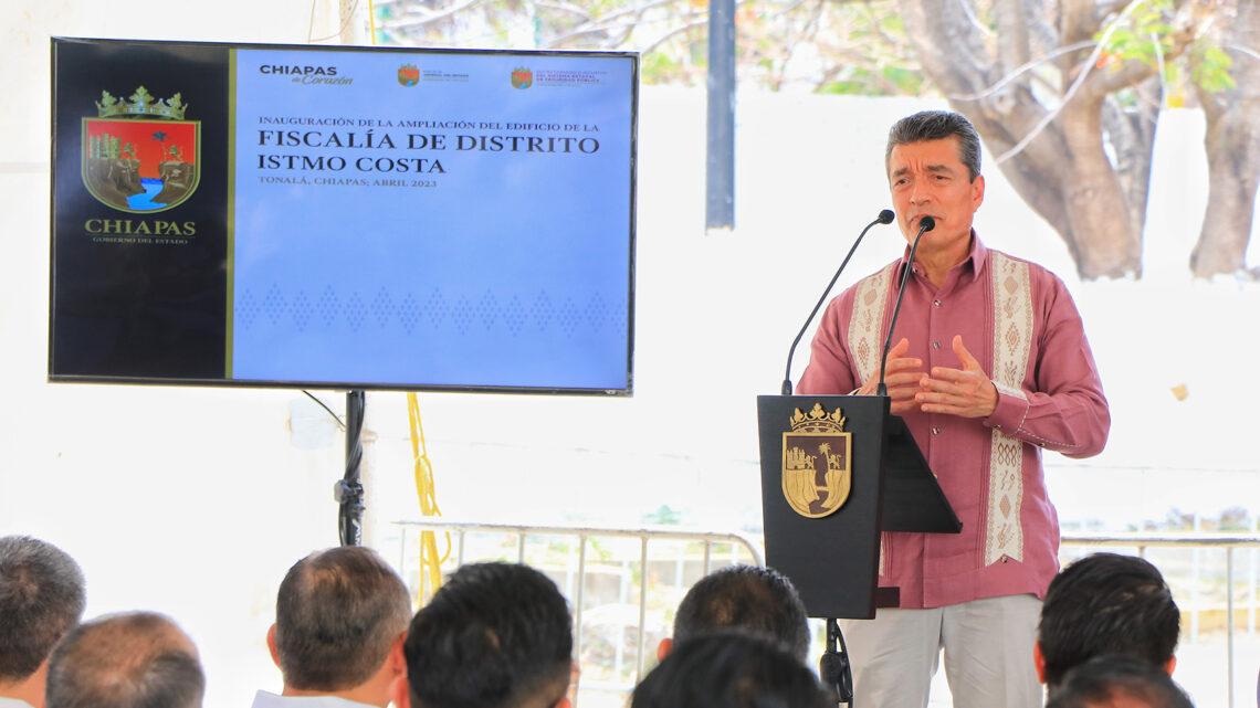 Inaugura Rutilio Escandón ampliación del edificio de la Fiscalía de Distrito Istmo Costa, en Tonalá