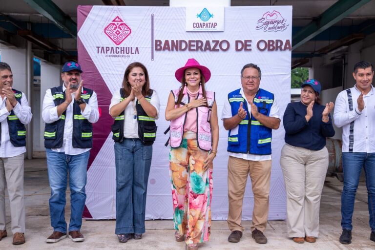 ROSY URBINA DA BANDERAZO DE ARRANQUE DE TRABAJOS DE REHABITACIÓN DEL SISTEMA DE AGUA EN TAPACHULA