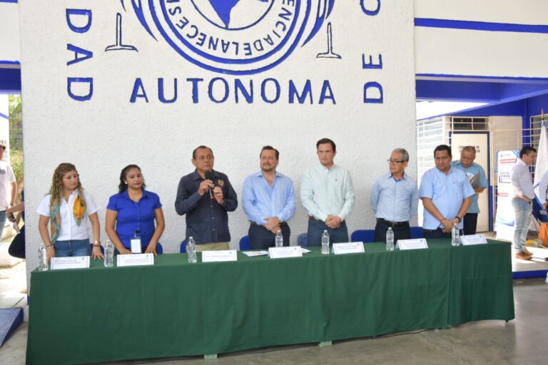 Realiza UNACH la 1ra. Feria de Desarrollo Profesional y Empleo 2023 en Tapachula