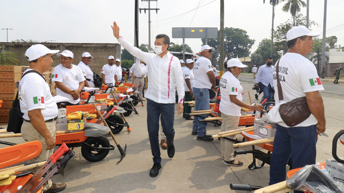 Rutilio Escandón inició acciones de reducción de riesgos en ríos de la Región Soconusco