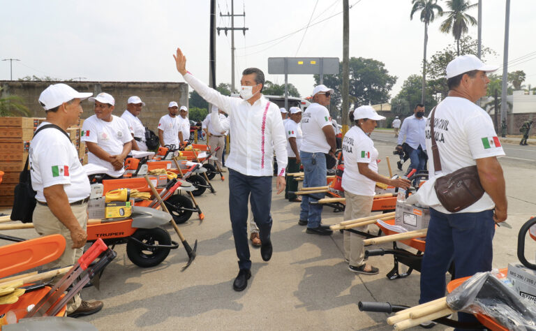 Rutilio Escandón inició acciones de reducción de riesgos en ríos de la Región Soconusco