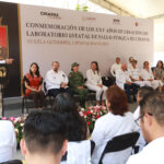 Rutilio Escandón conmemora el 25 aniversario del Laboratorio Estatal de Salud Pública