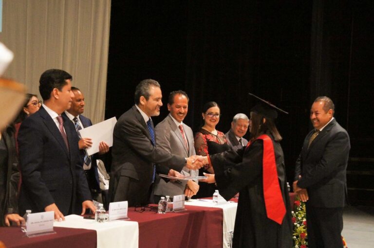 Destacan calidad académica y formativa de la Facultad de Derecho de la UNACH