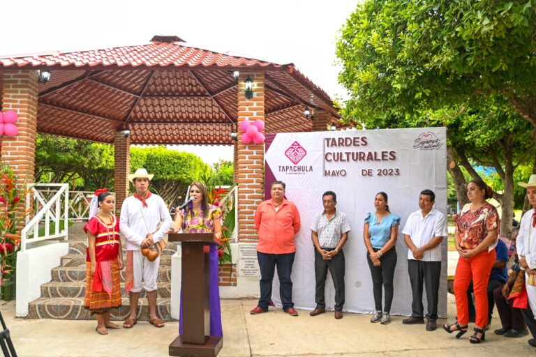 ROSY URBINA ENCABEZA “TARDES CULTURALES” EN EL EJIDO RAYMUNDO ENRÍQUEZ