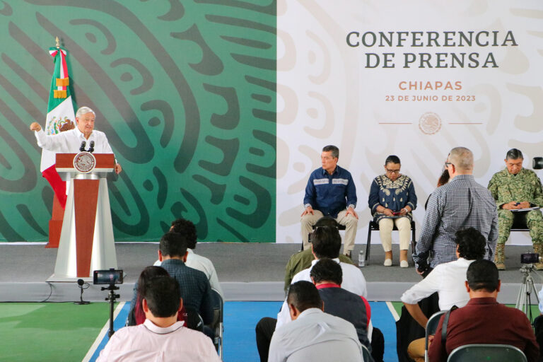 Buenos resultados en Chiapas, gracias a constancia de Rutilio Escandón en las Mesas de Seguridad: AMLO