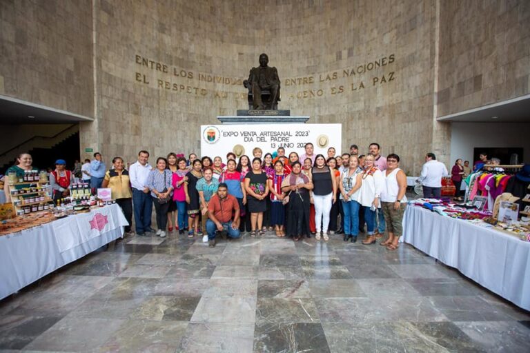 Inauguran en Congreso expo venta artesanal “Día del Padre”