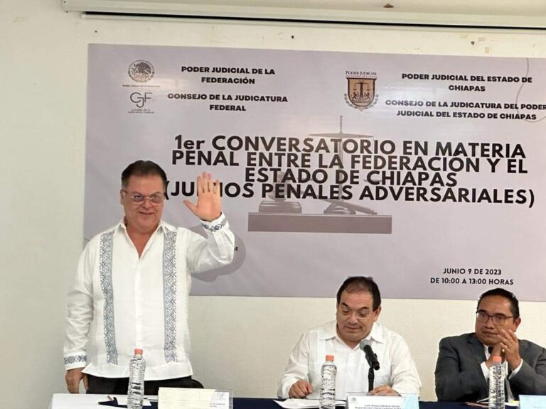 Realizan Poder Judicial del Estado y Federal Conversatorio en materia Penal