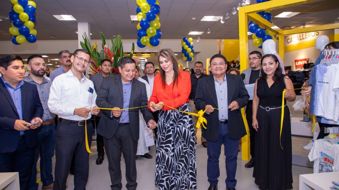 ROSY URBINA CELEBRA APERTURA DE NUEVAS EMPRESAS E INVERSIONES EN TAPACHULA