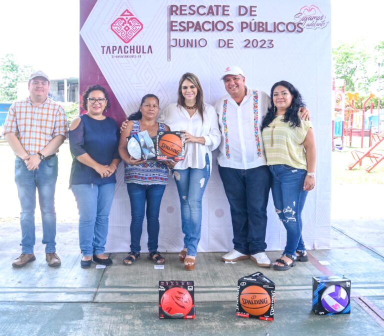 SUPERVISA ROSY URBINA REHABILITACIÓN DE PARQUE EN COLONIA LOS REYES.