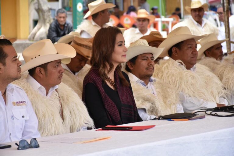 Certeza jurídica para instituciones educativas: Caro Zuarth Ramos