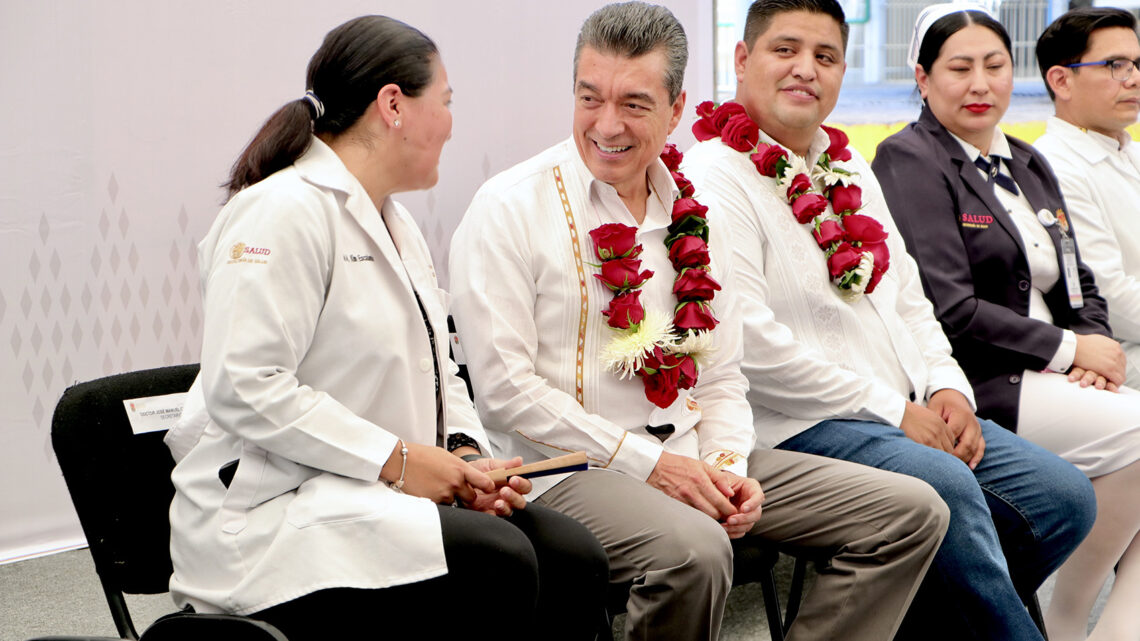 Inaugura Rutilio Escandón área de alta especialidad en hemodiálisis en el Hospital General de Palenque