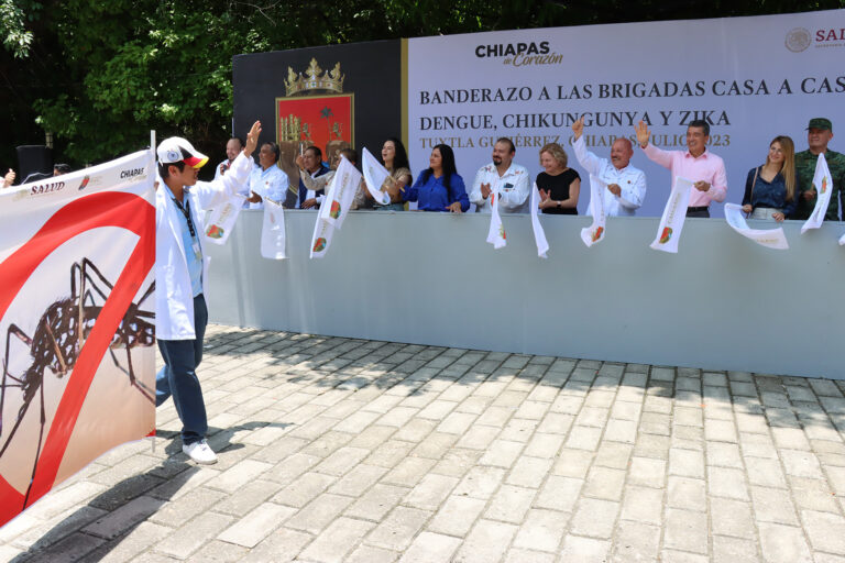 Rutilio Escandón da banderazo de salida a brigadas casa por casa para prevenir dengue, zika y chikungunya