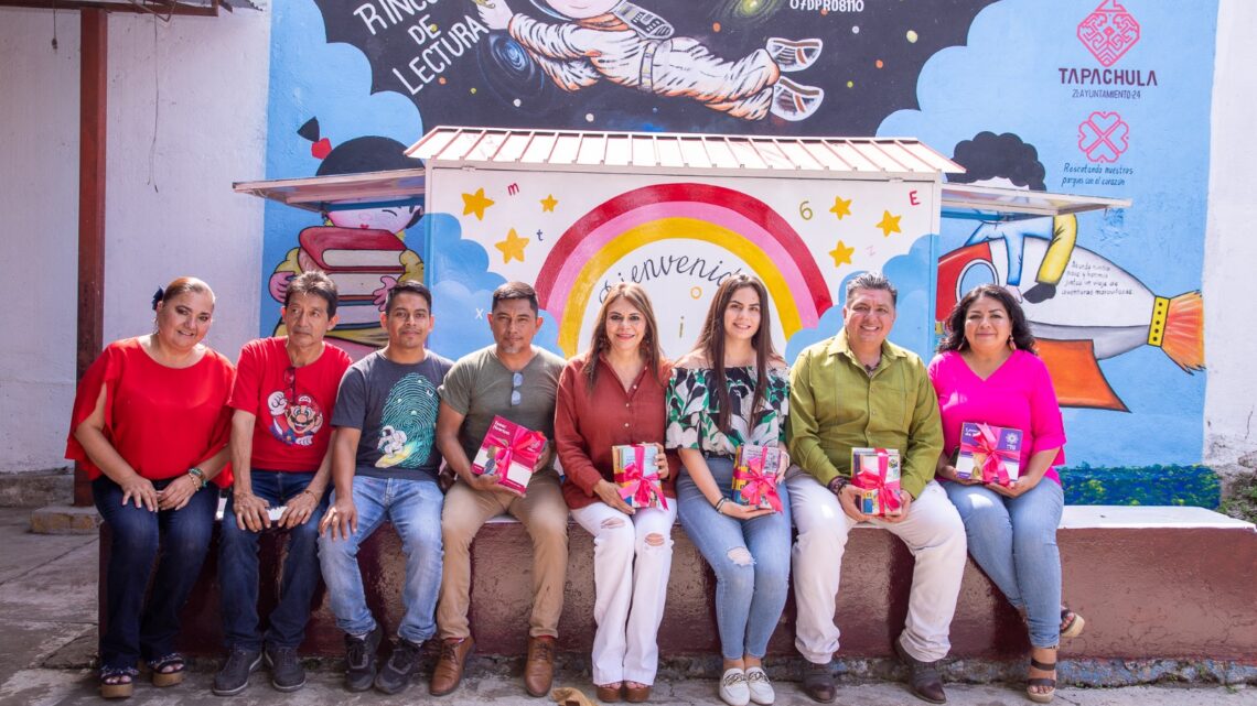 ROSY URBINA ENTREGA MURAL EN PRIMARIA “CHIAPAS”.