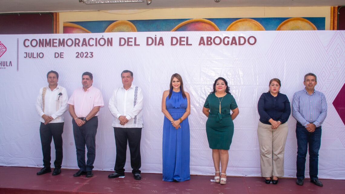 ROSY URBINA RECONOCE A LOS ABOGADOS POR SU COMPROMISO SOCIAL, LA JUSTICIA Y LA CULTURA DE LA LEGALIDAD