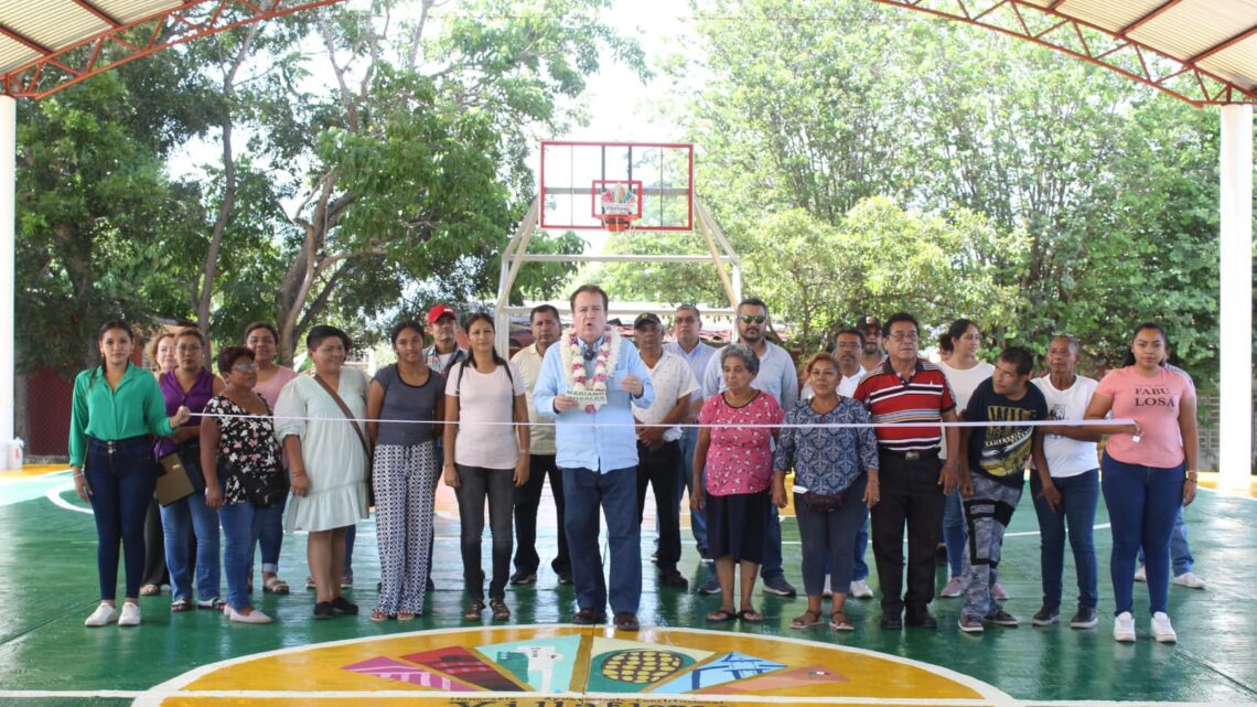 Alcalde Mariano Rosales inaugura domo y cancha en Solidaridad