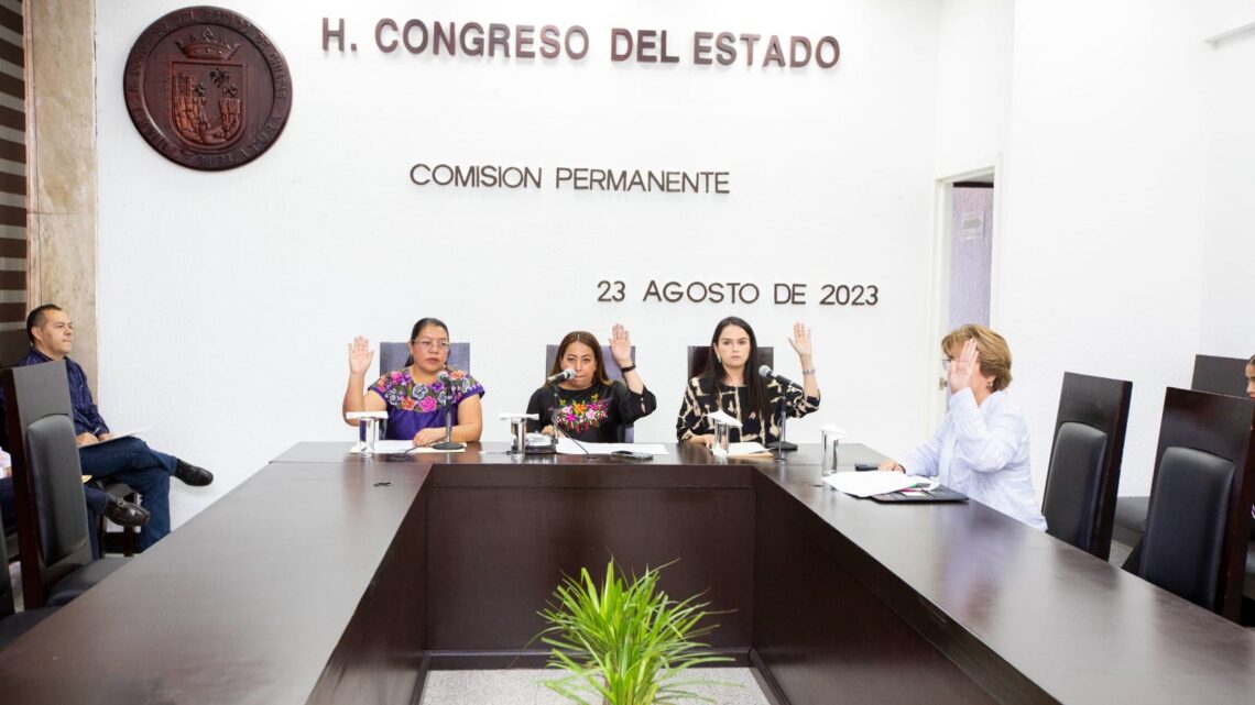 Turnan a comisiones, Iniciativa en materia de derechos lingüísticos de los pueblos y comunidades indígenas