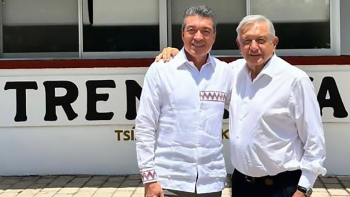 En Palenque, acompaña Rutilio Escandón al presidente AMLO a reunión de seguimiento del Tramo 1 del Tren Maya