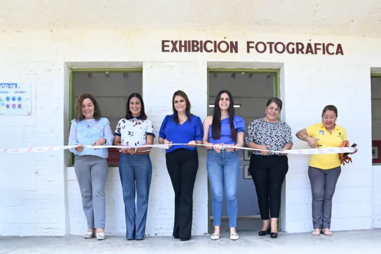 INAUGURA ROSY URBINA EXPOSICIÓN FOTOGRÁFICA “OBREROS DEL VAPOR, TALLERES FERROVIARIOS DE MÉXICO” EN CEDECO ESTACIÓN FERROVIARIA