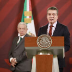 En Conferencia Matutina, Rutilio Escandón reconoce a AMLO por buenos resultados del Tren Maya