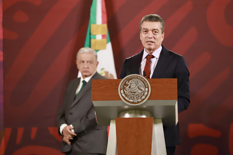 En Conferencia Matutina, Rutilio Escandón reconoce a AMLO por buenos resultados del Tren Maya