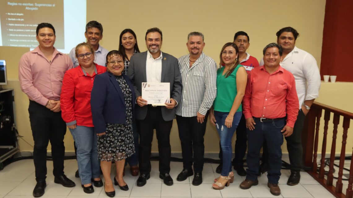 Reciben curso sobre técnicas de litigación oral las y los defensores públicos de Pichucalco