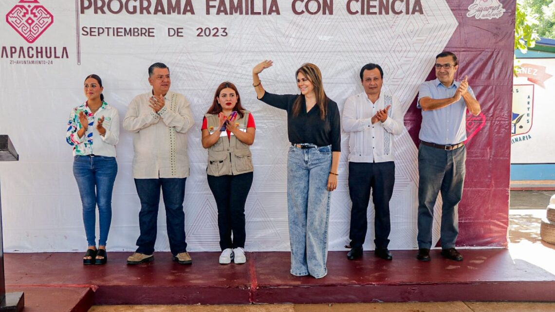 ROSY URBINA EXHORTA A LA NIÑEZ TAPACHULTECA A CONOCER LA ACTIVIDAD CIENTÍFICA