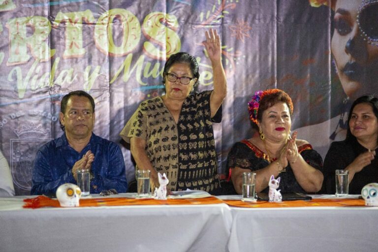 Congreso del Estado realiza festival “Vida y Muerte” en atrio de la Catedral de San Marcos