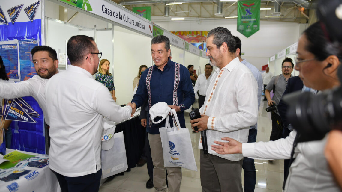 Inaugura el Gobernador Rutilio Escandón Cadenas la X Feria Internacional del Libro UNACH 2023