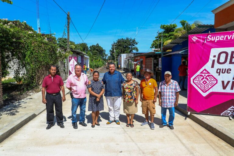 AYUNTAMIENTO SUPERVISA OBRA DE PAVIMENTACIÓN DE CALLES EN LA CEBADILLA PRIMERA SECCIÓN, “CAMINO AL TUBO”