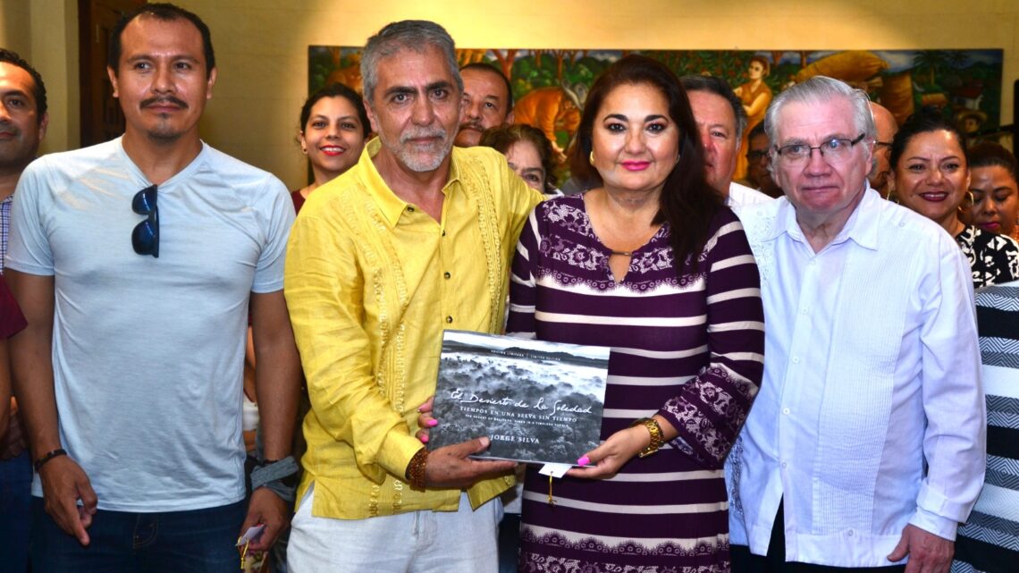 PRESENTAN LIBRO «EL DESIERTO DE LA SOLEDAD»EN MUSEO DE TAPACHULA