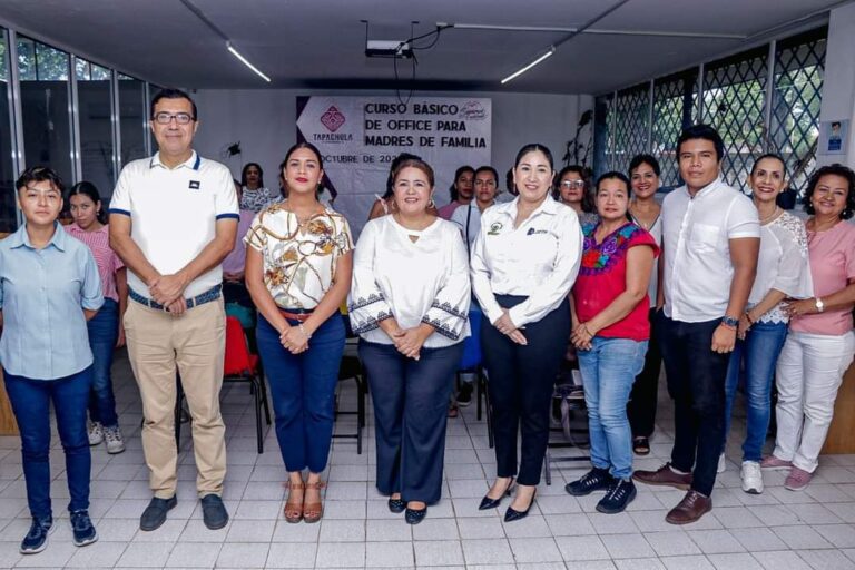 INICIA CURSO BÁSICO DE OFFICE PARA MADRES DE FAMILIA EN TAPACHULA