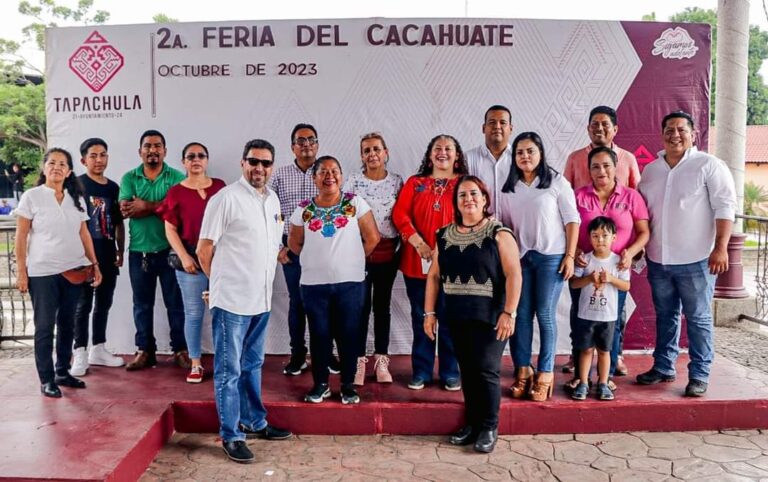 AYUNTAMIENTO REALIZA 2ª. FERIA DEL CACAHUATE