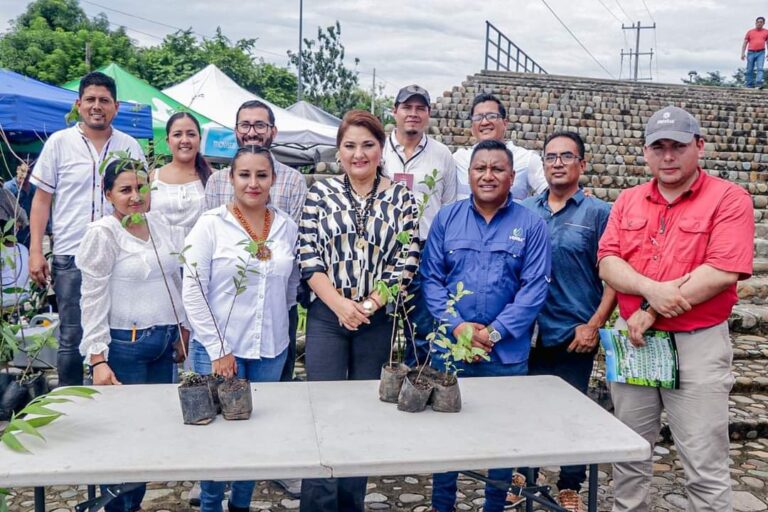 EL CAMPO, PRIORIDAD DE LOS GOBIERNOS FEDERAL, DEL ESTADO Y MUNICIPAL: GLADIOLA SOTO