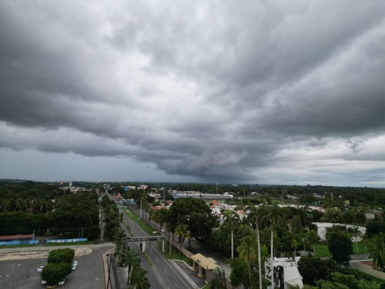 PROTECCIÓN CIVIL DE TAPACHULA, SE MANTIENE ALERTA ANTE DESARROLLO DE LA DEPRESIÓN TROPICAL 19-E