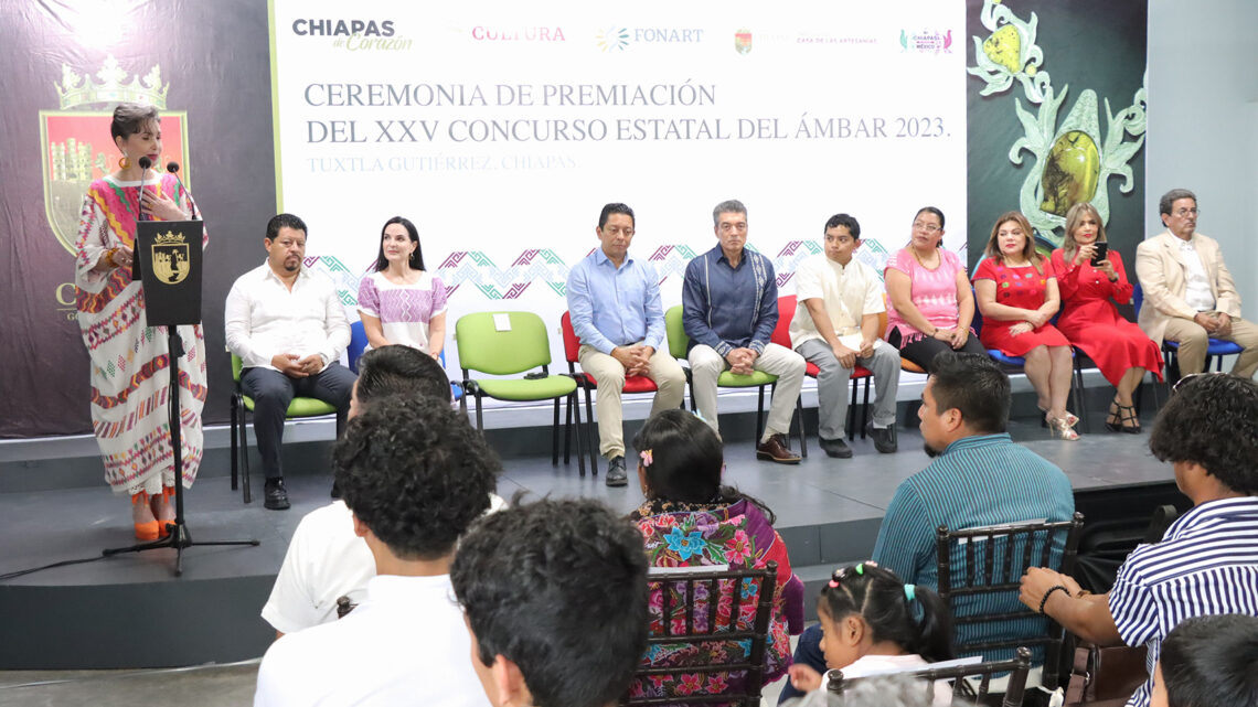 Encabeza Rutilio Escandón Ceremonia de Premiación del XXV Concurso Estatal de Ámbar 2023