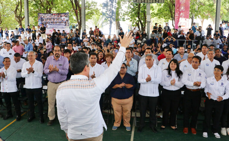 Inaugura Rutilio Escandón reconstrucción de aulas en el Tecnológico Nacional de México, Campus Tuxtla Gutiérrez