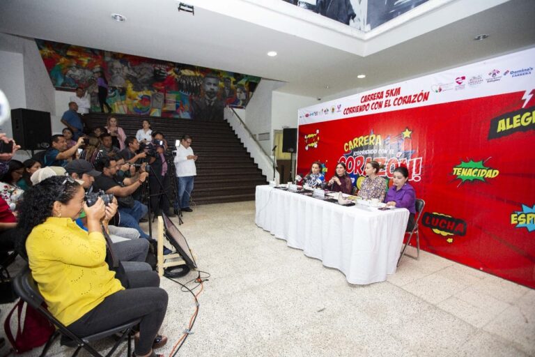 Presentan 2ª Carrera Pedestre ¡Corriendo con el Corazón!