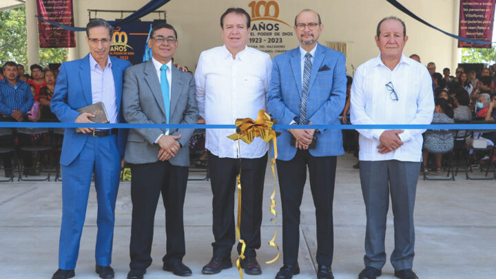 Mariano Rosales inaugura domo en 1a Iglesia del Nazareno